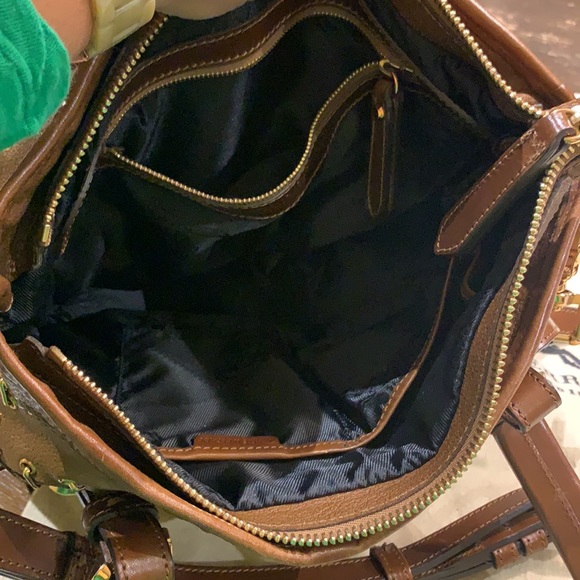 Burberry Lowry Stitch Handbag Tote🤎 - Picture 5 of 14